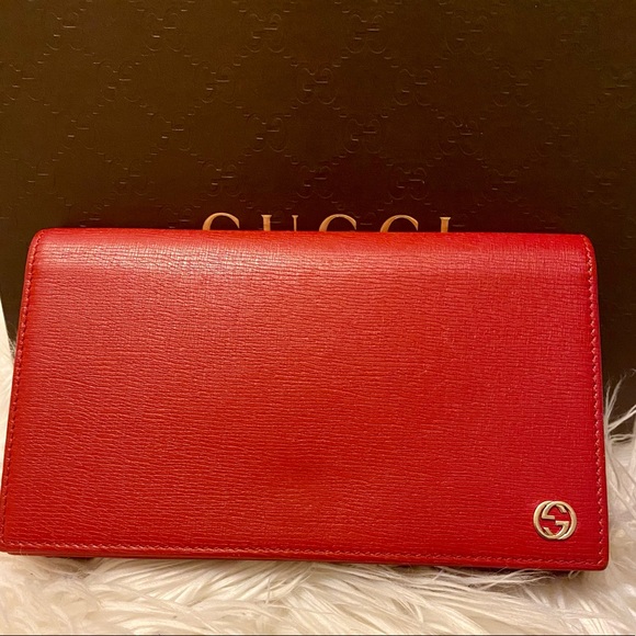 Gucci Wallet on a Chain - Picture 6 of 15
